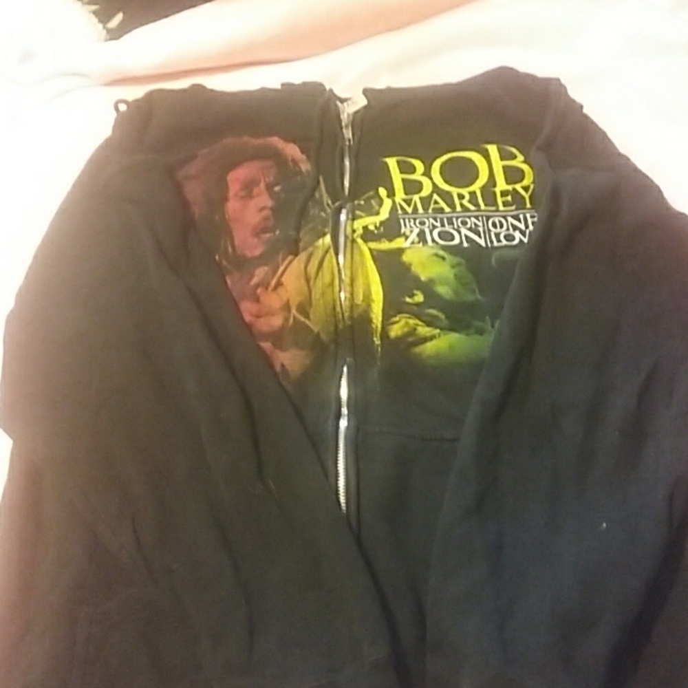 Bob Marley sweatshirt